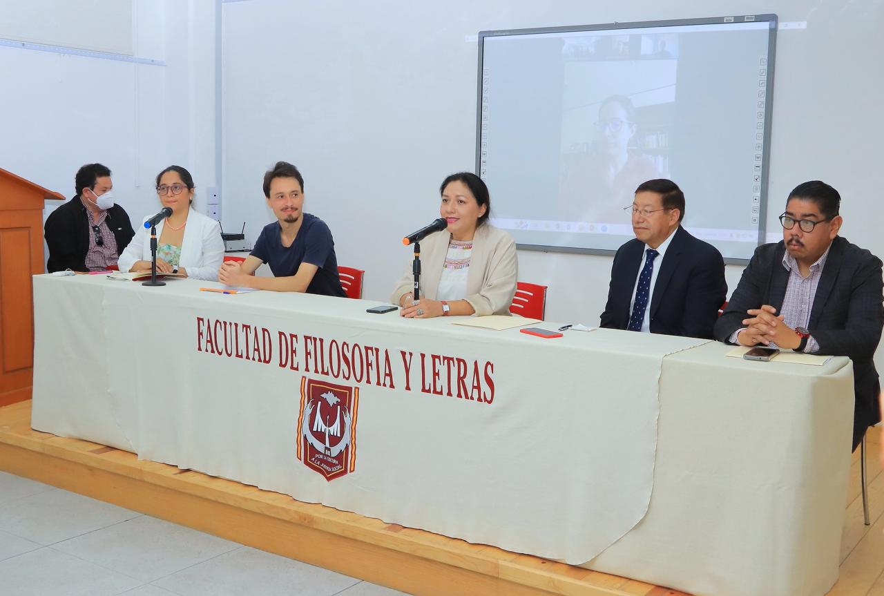 Será UATx plataforma para el análisis internacional de la teoría literaria